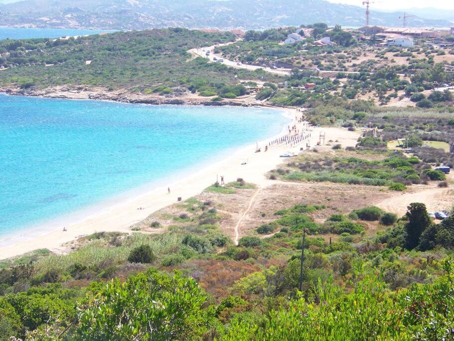 Appartamento Incantevole Con Piscina Palau Luaran gambar